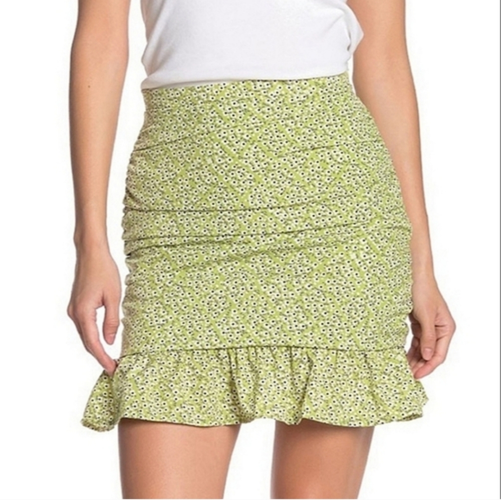 ABOUND,NWT,Green Ruched Floral Ruffle Skirt SIZE: S
